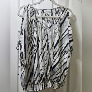 Jennifer Lopez Women's top